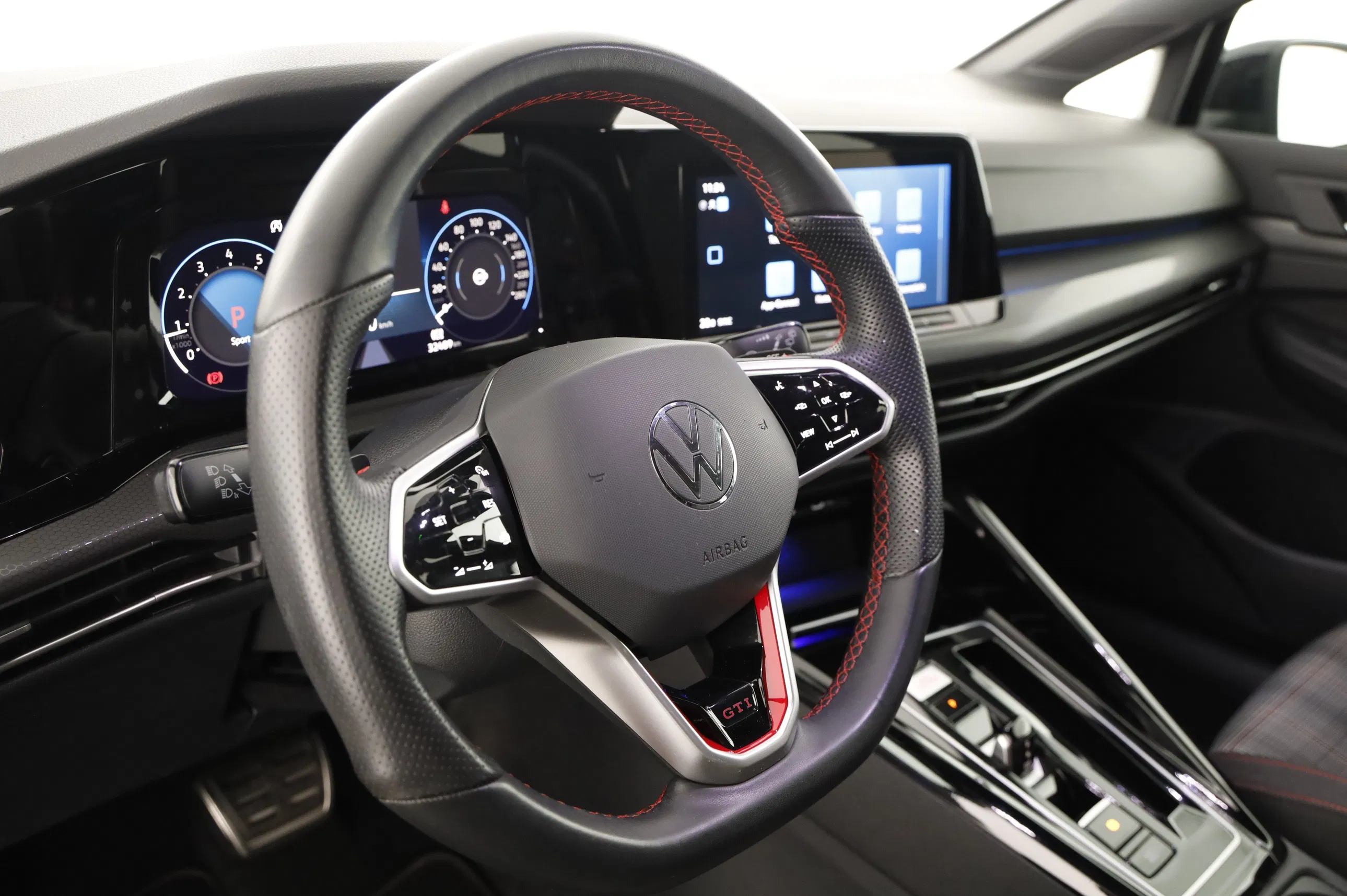 VW Golf VIII 2.0 TSI GTI | Bild 16 von 28
