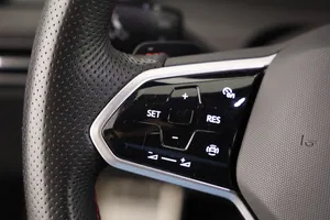 VW Golf VIII 2.0 TSI GTI | Thumbnail 17 von 28