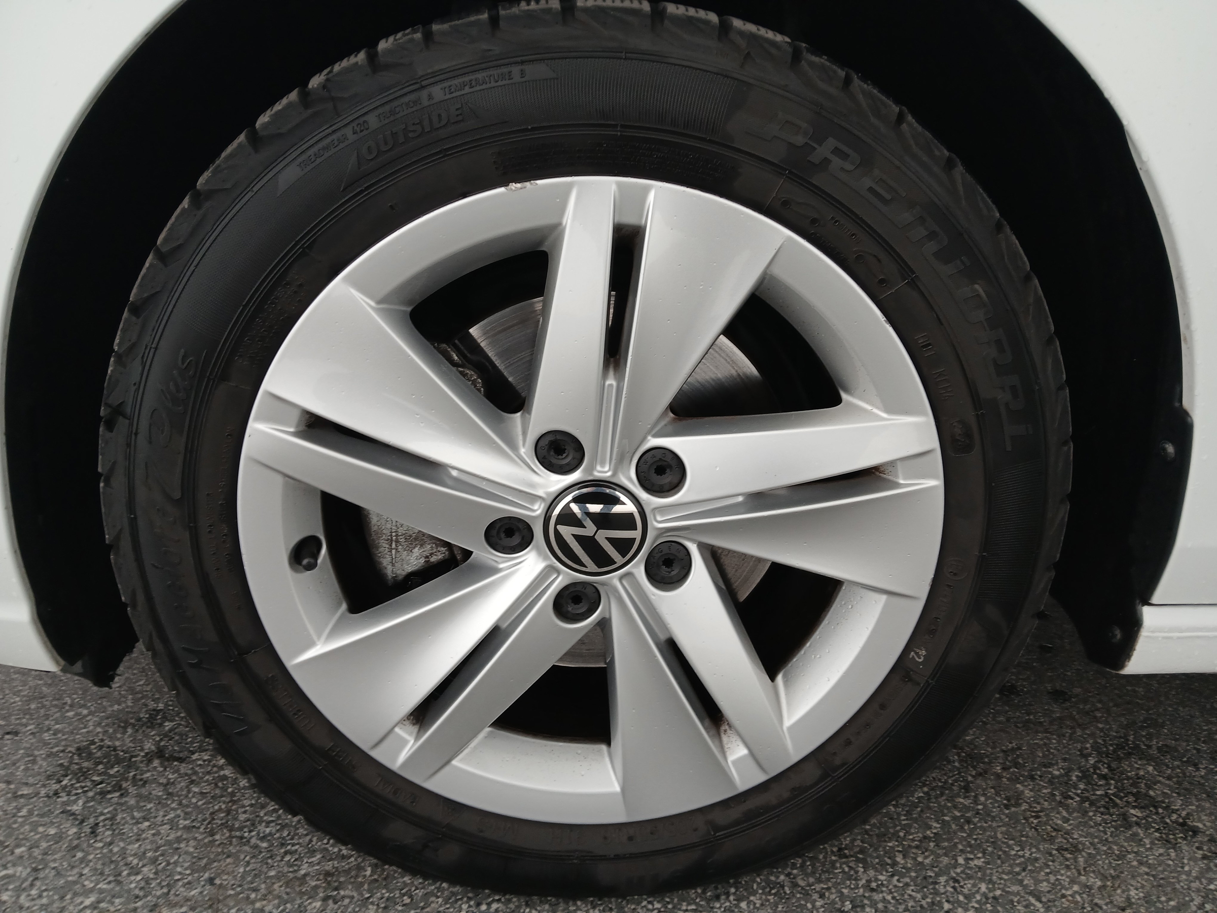 VW Golf VIII Variant 1.0 TSI Life | Bild 10 von 29