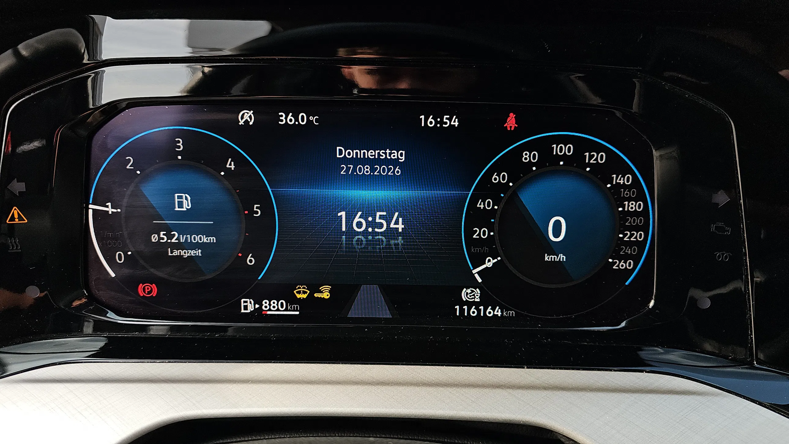 VW Golf VIII 2.0 TDI Life | Bild 14 von 20