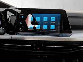 VW Golf VIII 2.0 TDI Life | Thumbnail 15 von 20