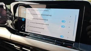 VW Golf VIII 2.0 TDI Life | Thumbnail 17 von 20