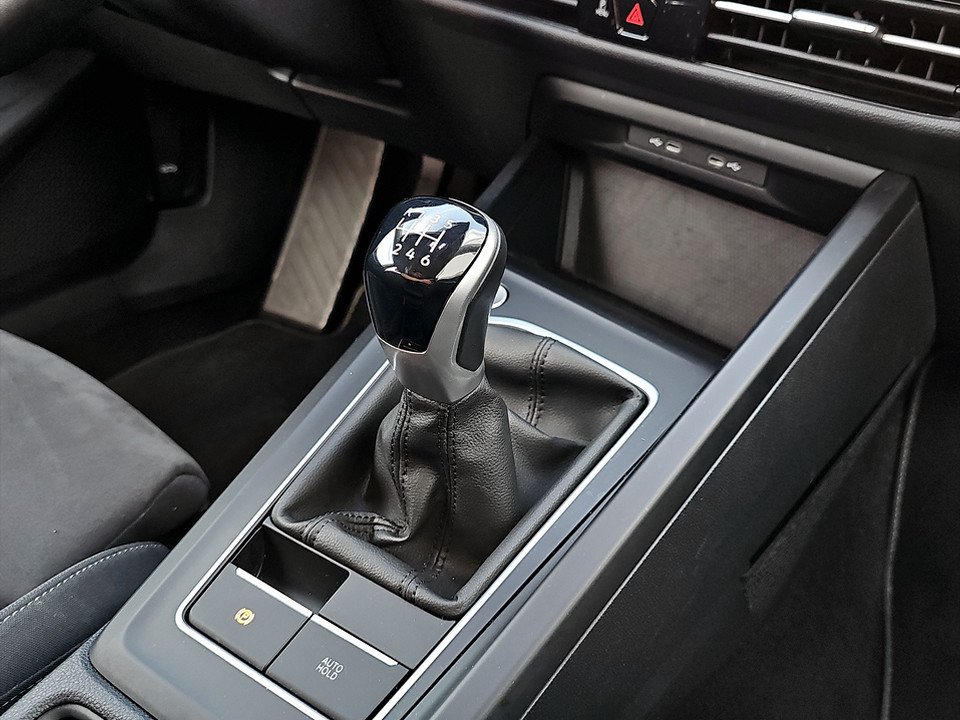 VW Golf VIII 2.0 TDI Life | Bild 18 von 20