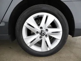 VW Golf VIII Var. 2.0TDI Life DSG | Thumbnail 23 von 23