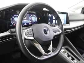 VW Golf VIII Var. 2.0TDI Life DSG | Thumbnail 8 von 23