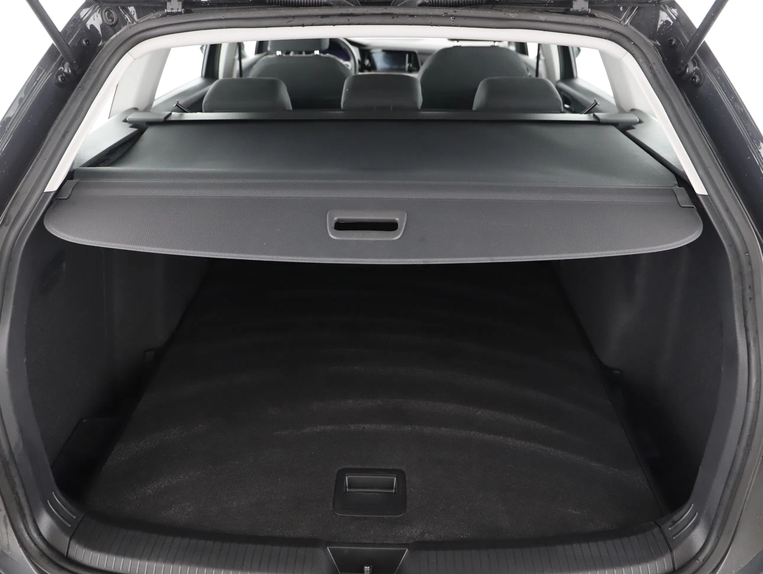 VW Golf VIII Variant 2.0 TDI Life | Bild 2 von 21