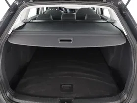 VW Golf VIII Variant 2.0 TDI Life | Thumbnail 2 von 21