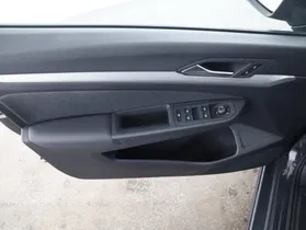VW Golf VIII Variant 2.0 TDI Life | Thumbnail 6 von 21