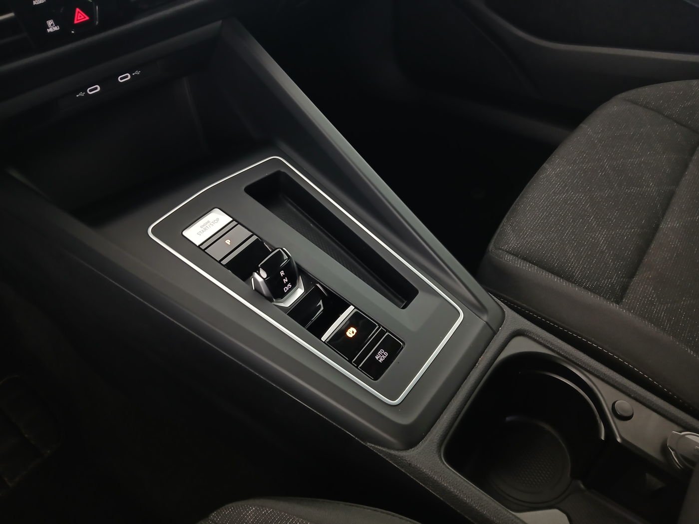 VW Golf VIII Variant 2.0 TDI Life | Bild 11 von 19