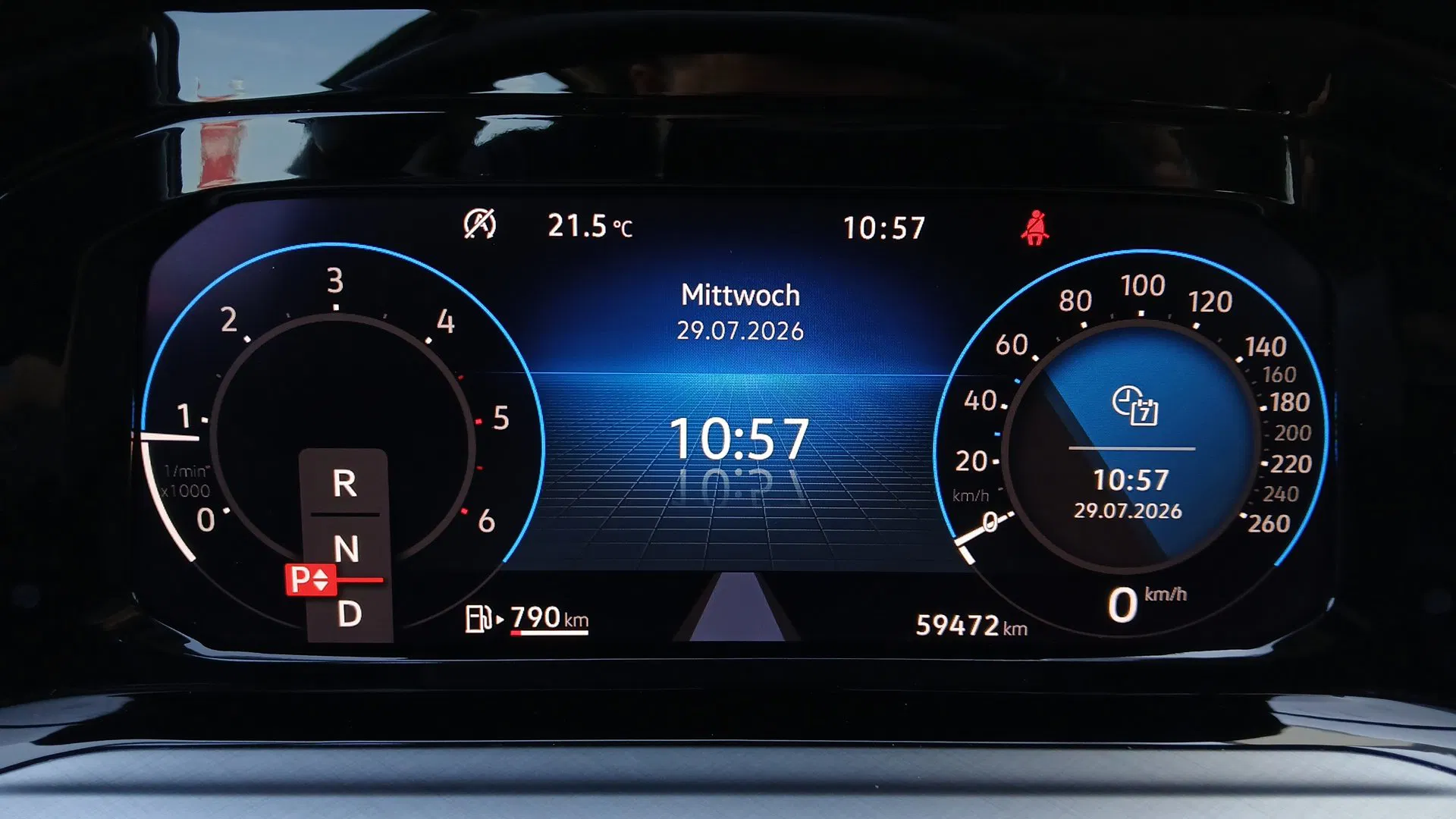 VW Golf VIII Var. 2.0 TDI Life DSG | Bild 14 von 22