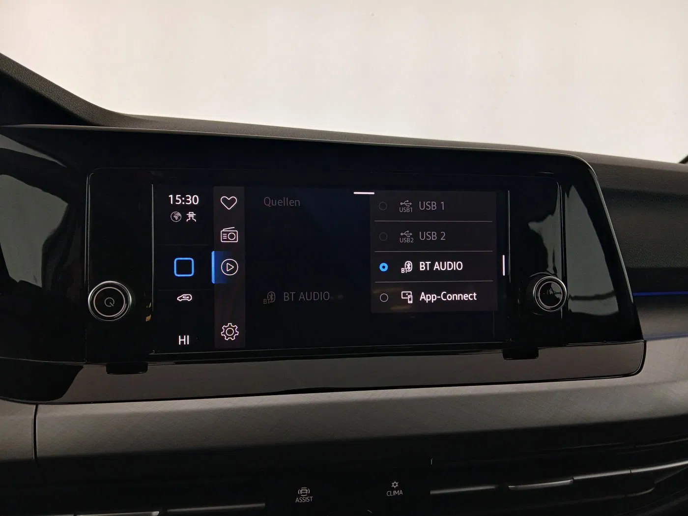 VW Golf VIII Variant 2.0 TDI Life | Bild 18 von 19