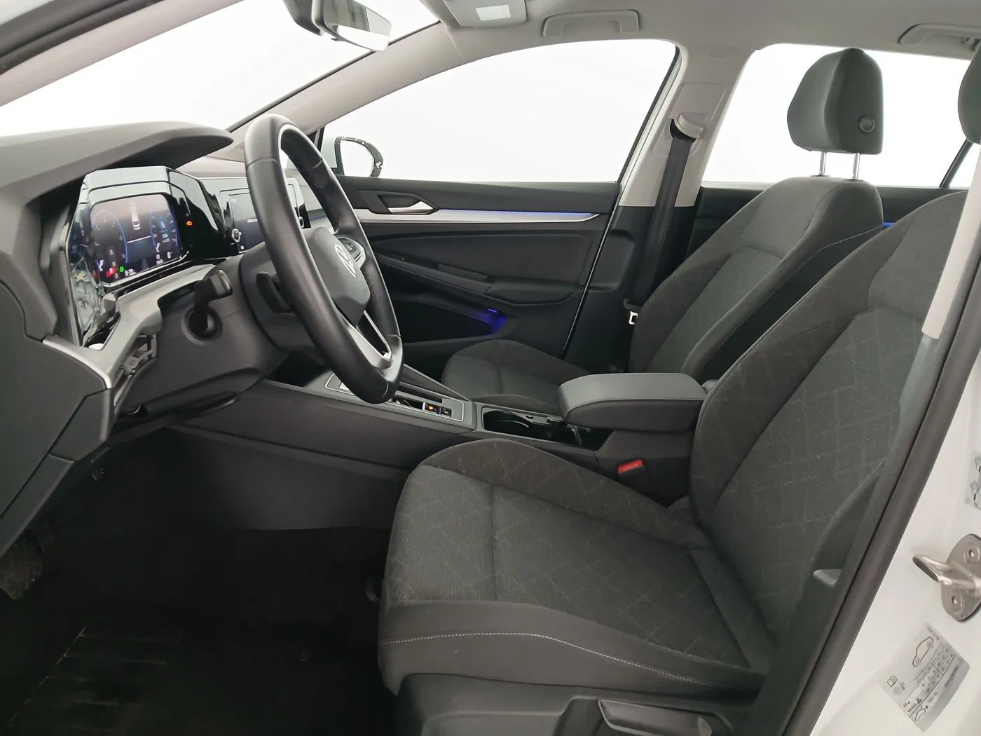 VW Golf VIII Variant 2.0 TDI Life | Bild 19 von 19