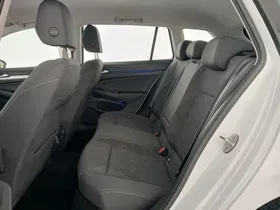 VW Golf VIII Variant 2.0 TDI Life | Thumbnail 3 von 19