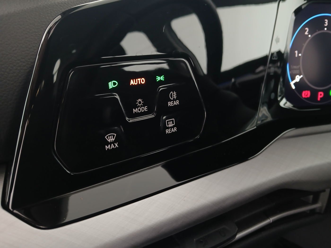 VW Golf VIII Variant 2.0 TDI Life | Bild 6 von 19