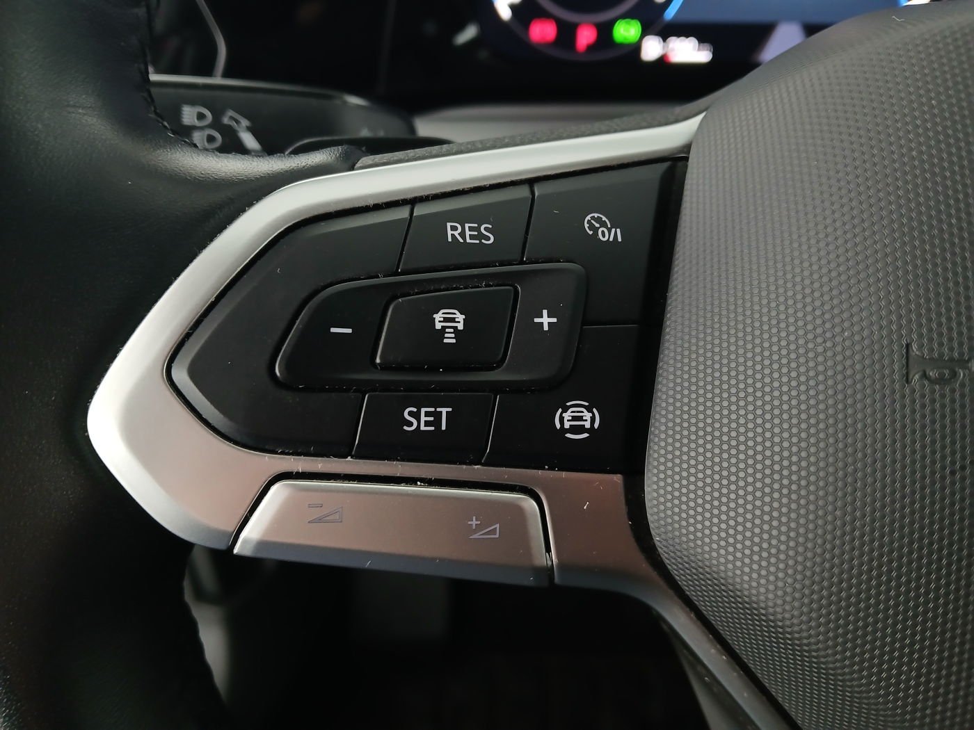 VW Golf VIII Variant 2.0 TDI Life | Bild 9 von 19