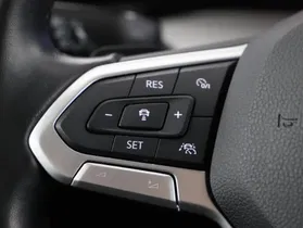VW Golf VIII Var. 2.0 TDI Life DSG | Thumbnail 11 von 21