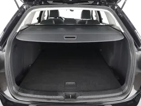 VW Golf VIII Var. 2.0 TDI Life DSG | Thumbnail 16 von 21