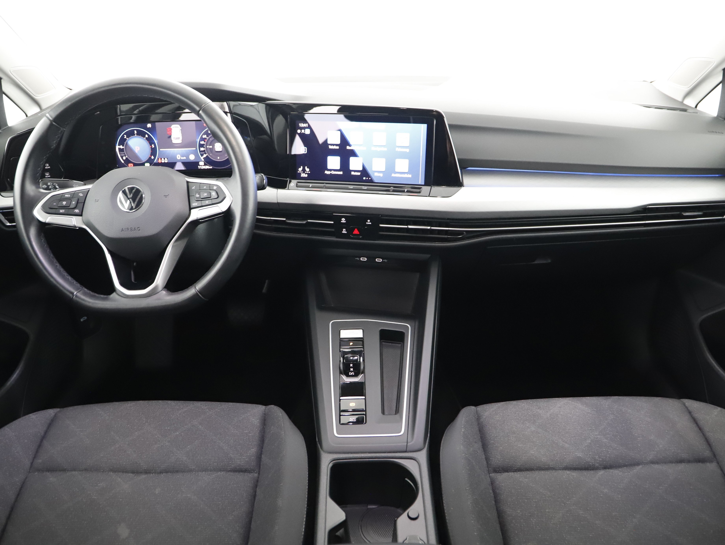 VW Golf VIII Var. 2.0 TDI Life DSG | Bild 3 von 21