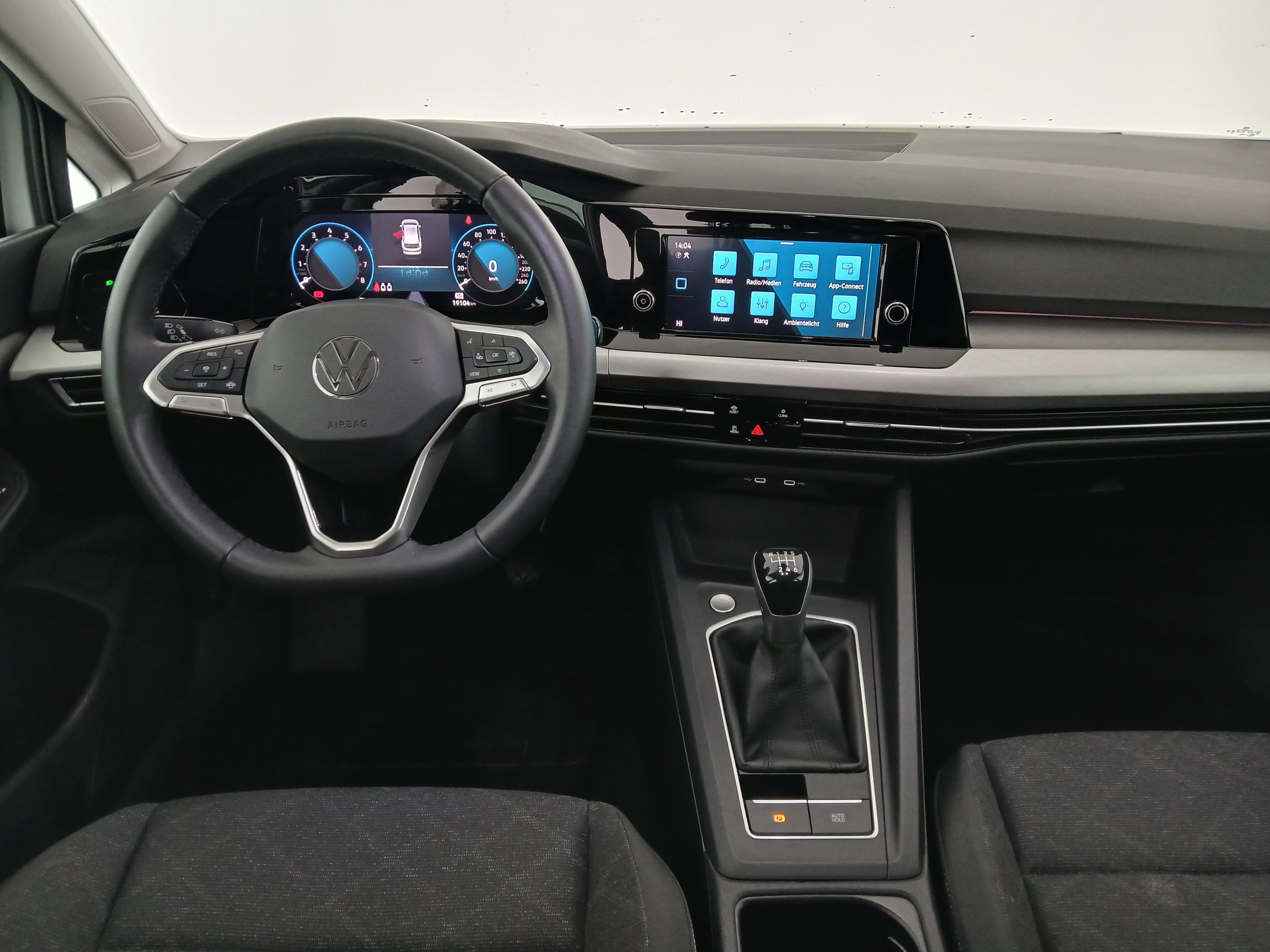 VW Golf VIII Variant 1.0 TSI Life | Bild 15 von 29