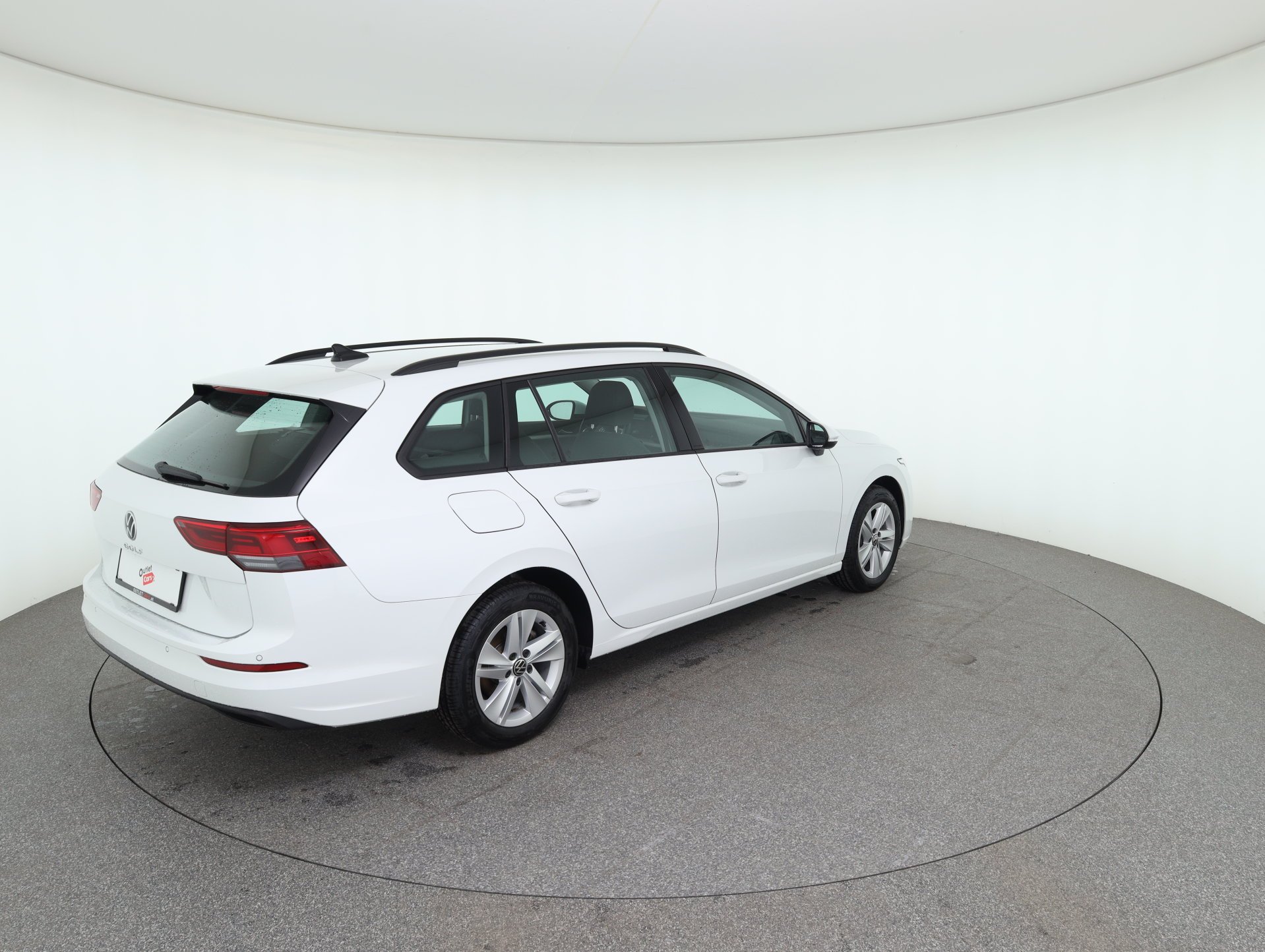 VW Golf VIII Variant 1.0 TSI Life | Bild 6 von 29