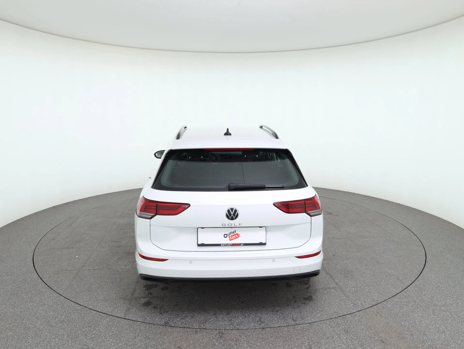 VW Golf VIII Variant 1.0 TSI Life | Bild 7 von 29