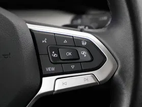 VW Golf VIII Var 2.0TDI Life DSG | Thumbnail 12 von 21