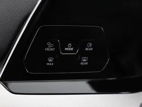 VW Golf VIII Var 2.0TDI Life DSG | Thumbnail 13 von 21