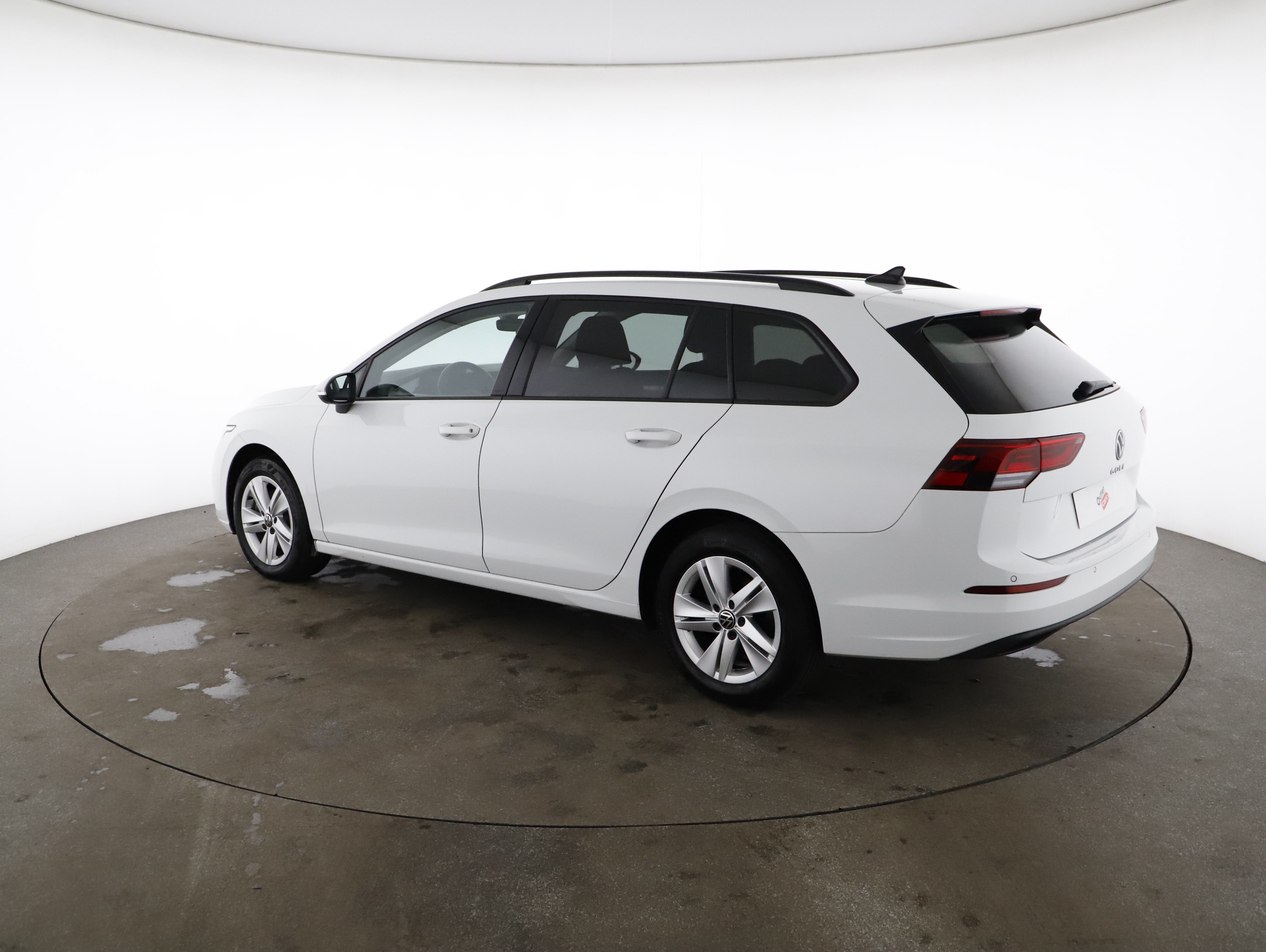 VW Golf VIII Var 2.0TDI Life DSG | Bild 17 von 21