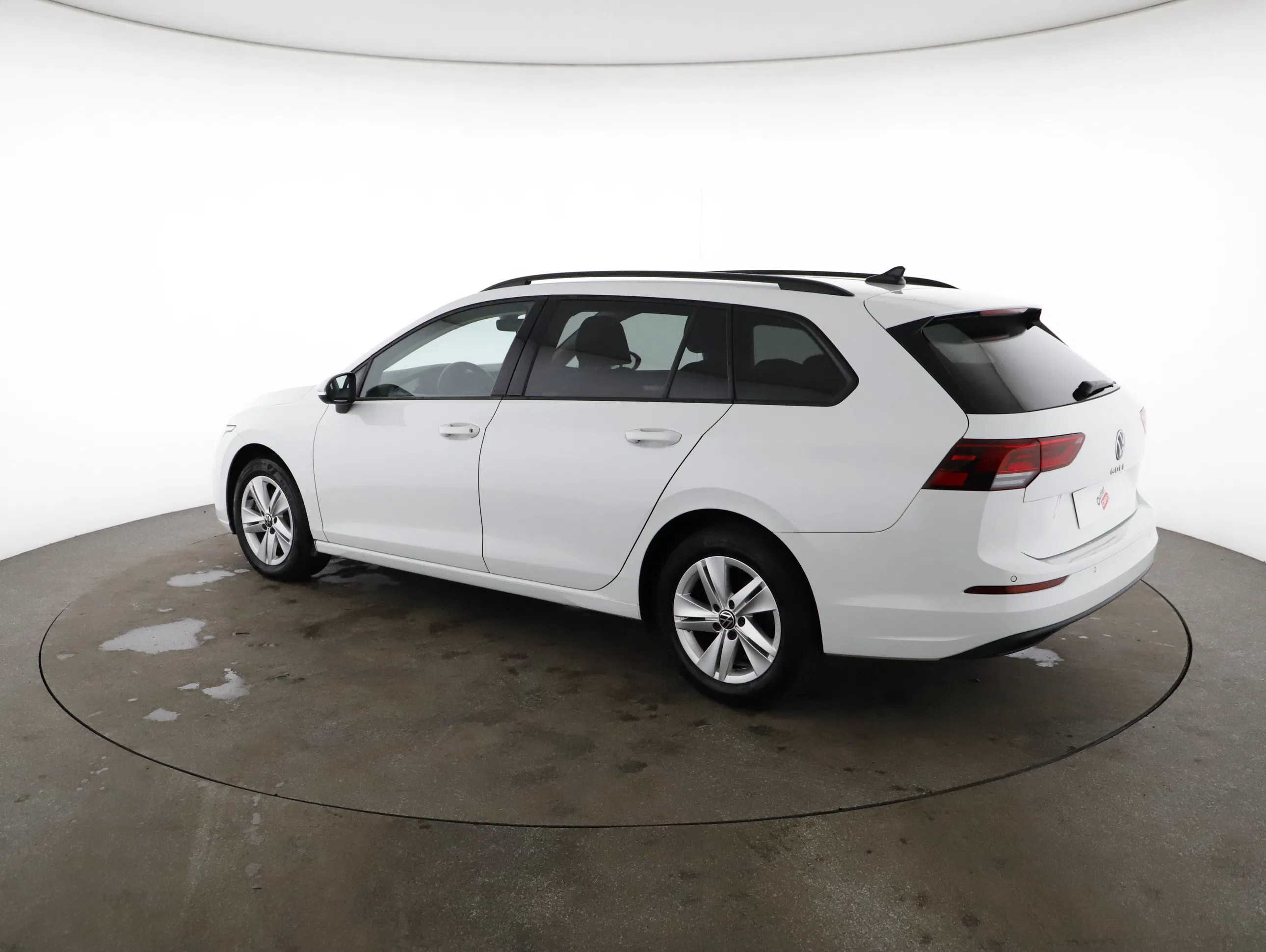 VW Golf VIII Var 2.0TDI Life DSG | Bild 17 von 21