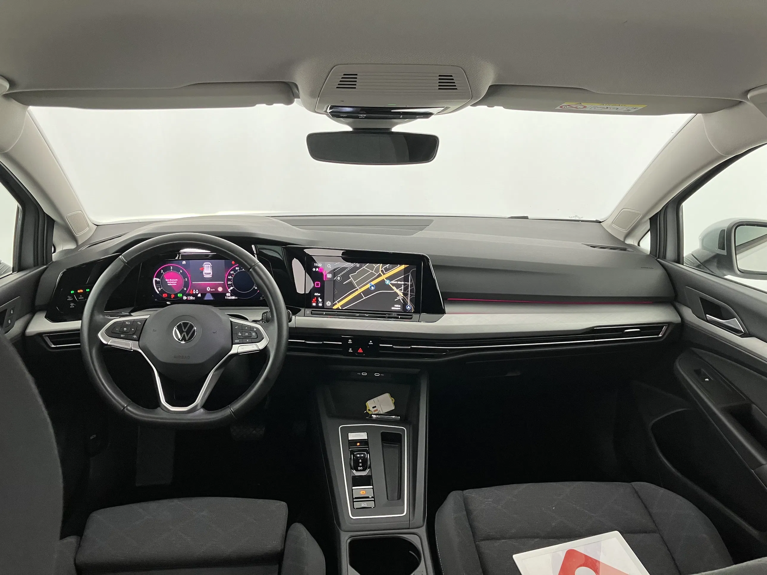 VW Golf VIII Variant 2.0 TDI Life | Bild 18 von 29