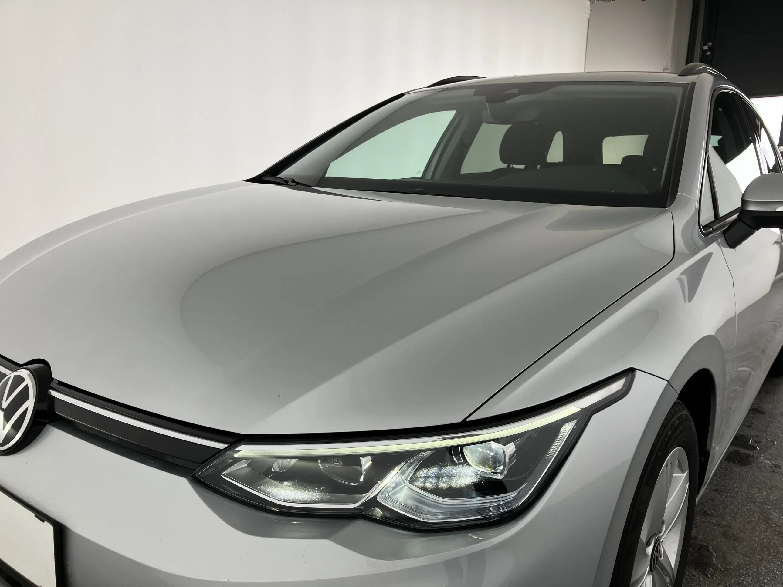 VW Golf VIII Variant 2.0 TDI Life | Bild 25 von 29