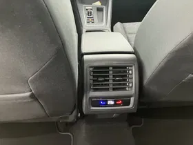 VW Golf VIII Variant 2.0 TDI Life | Thumbnail 28 von 29