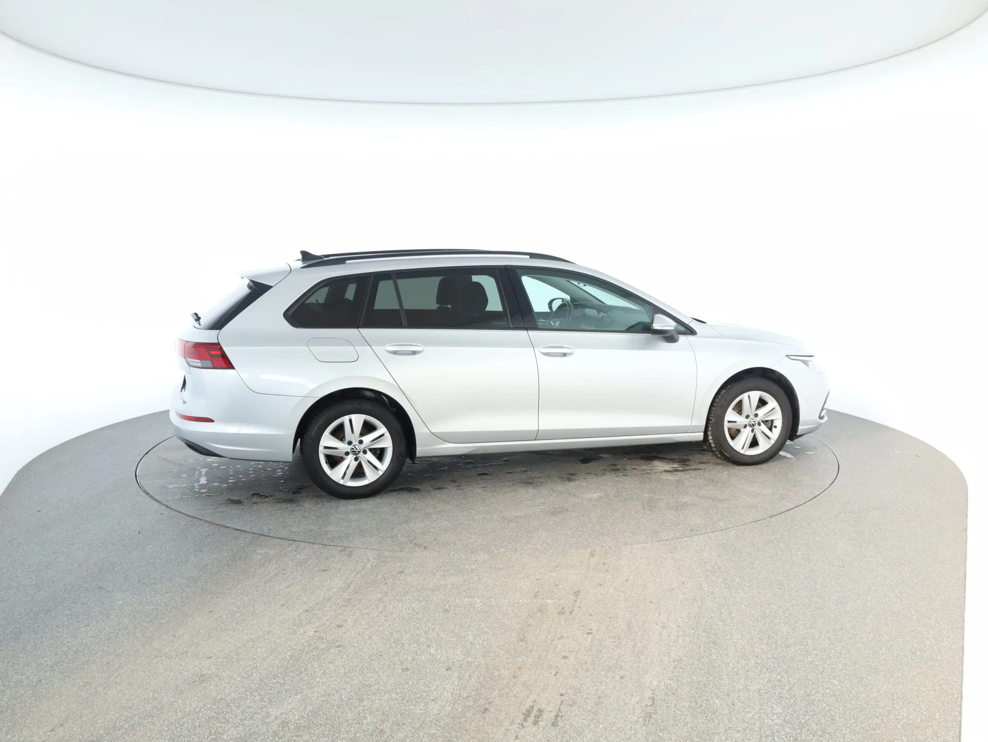 VW Golf VIII Variant 2.0 TDI Life | Bild 5 von 29