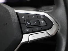VW Golf VIII Variant 2.0 TDI Life | Thumbnail 12 von 22