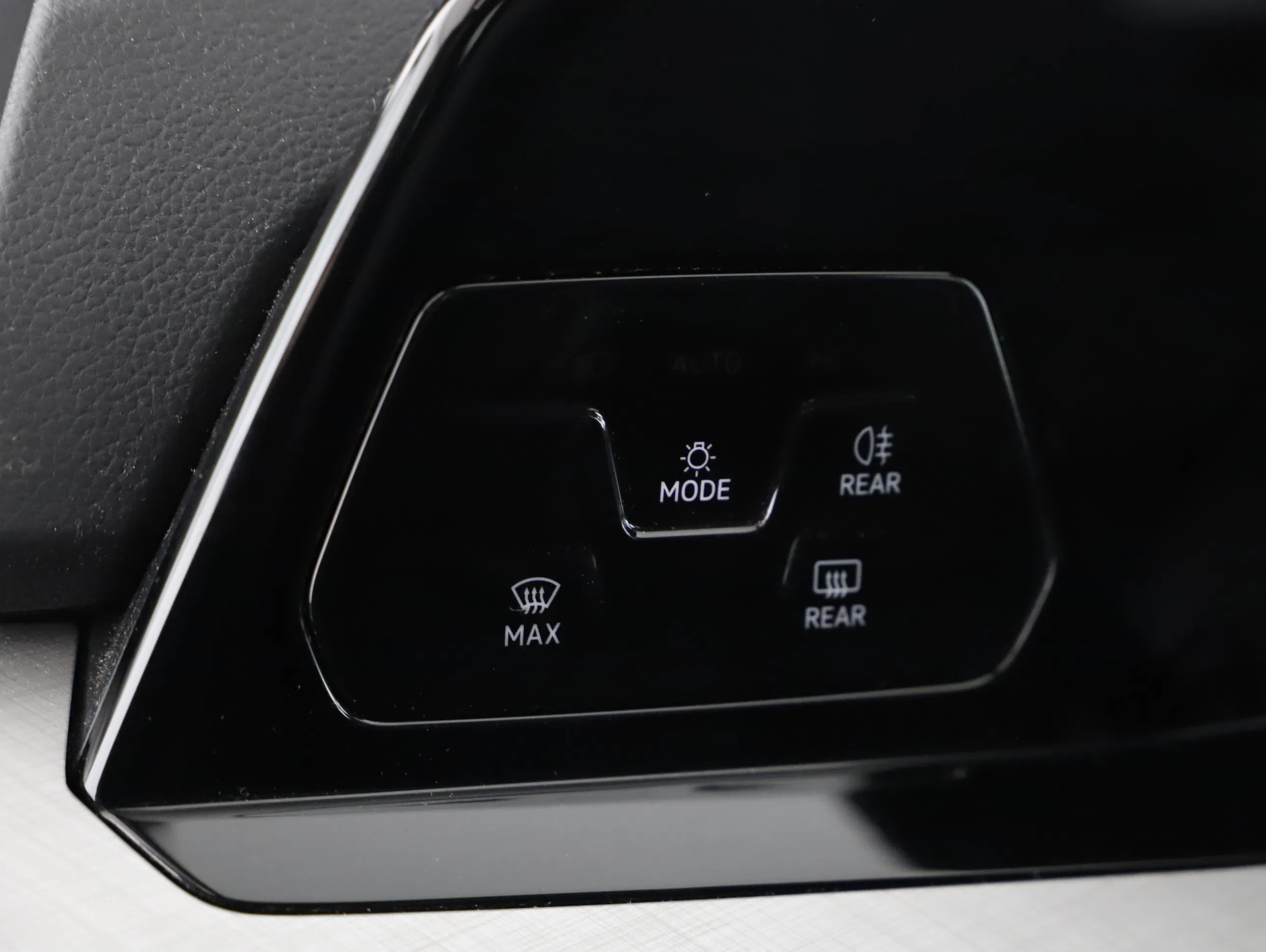 VW Golf VIII Variant 2.0 TDI Life | Bild 6 von 22