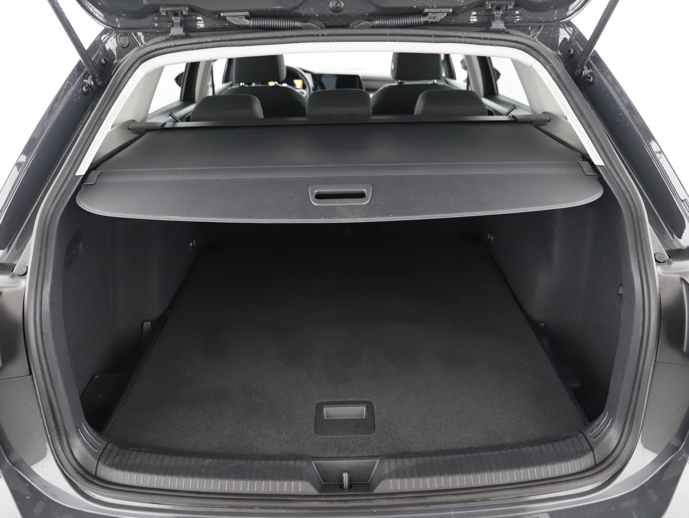 VW Golf VIII Variant 2.0 TDI Life | Bild 19 von 22