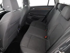 VW Golf VIII Variant 2.0 TDI Life | Thumbnail 18 von 22