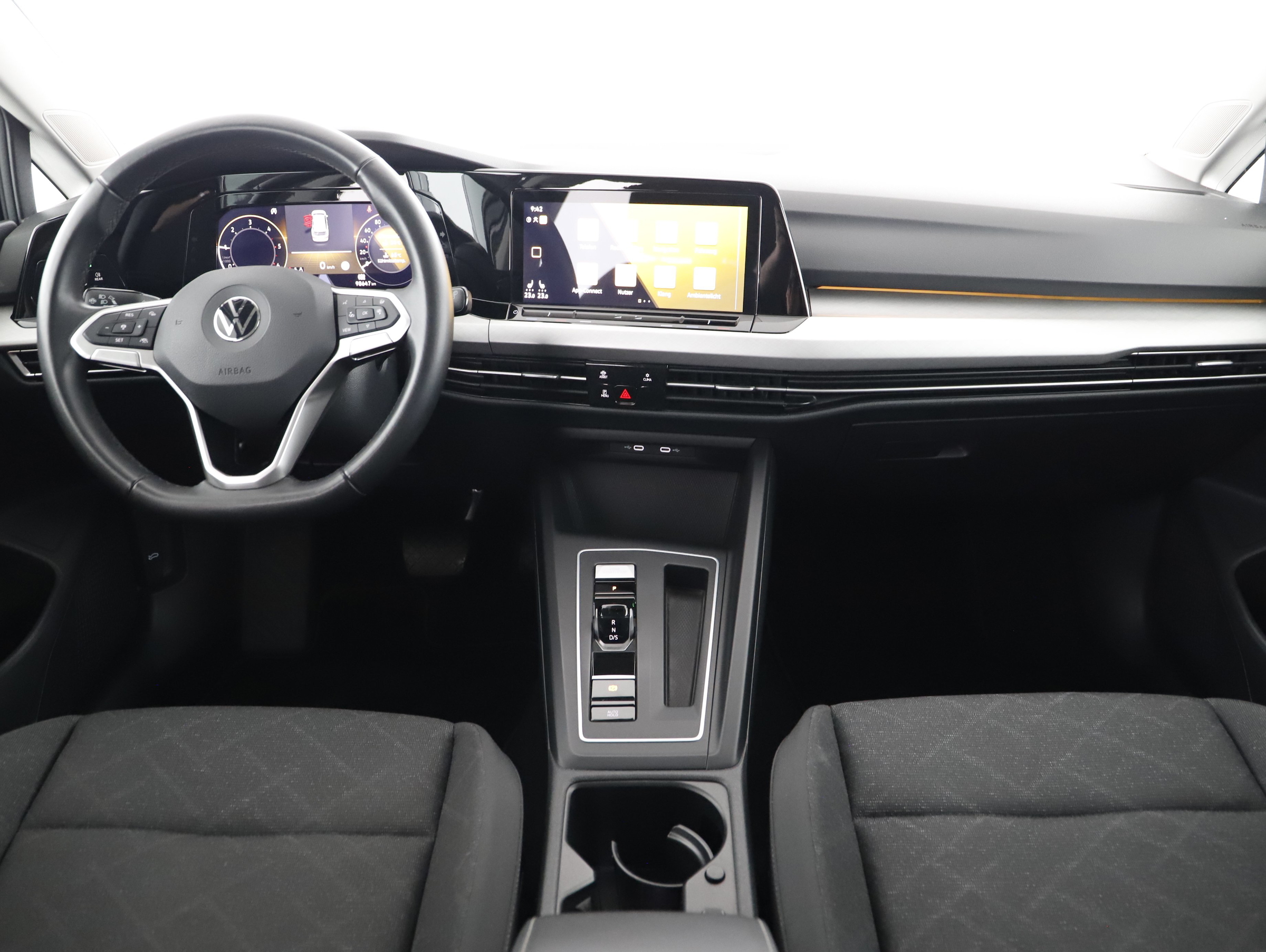 VW Golf VIII Variant 2.0 TDI Life | Bild 8 von 22