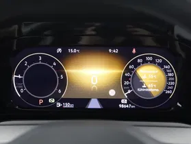 VW Golf VIII Variant 2.0 TDI Life | Thumbnail 10 von 22