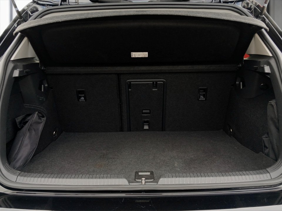 VW Golf VIII 1.4 Style | Bild 20 von 20