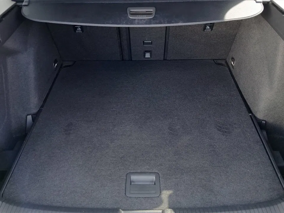 VW Golf VIII Variant 2.0 TDI Life | Bild 23 von 23
