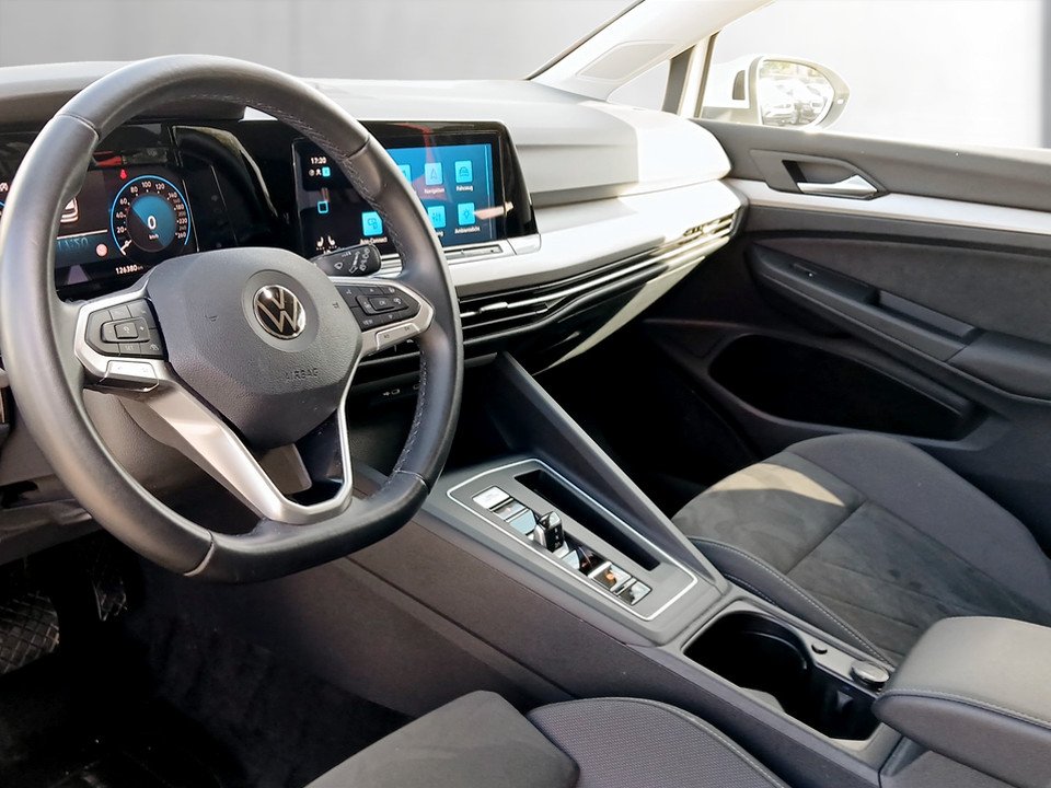 VW Golf VIII Variant 2.0 TDI Life | Bild 11 von 23