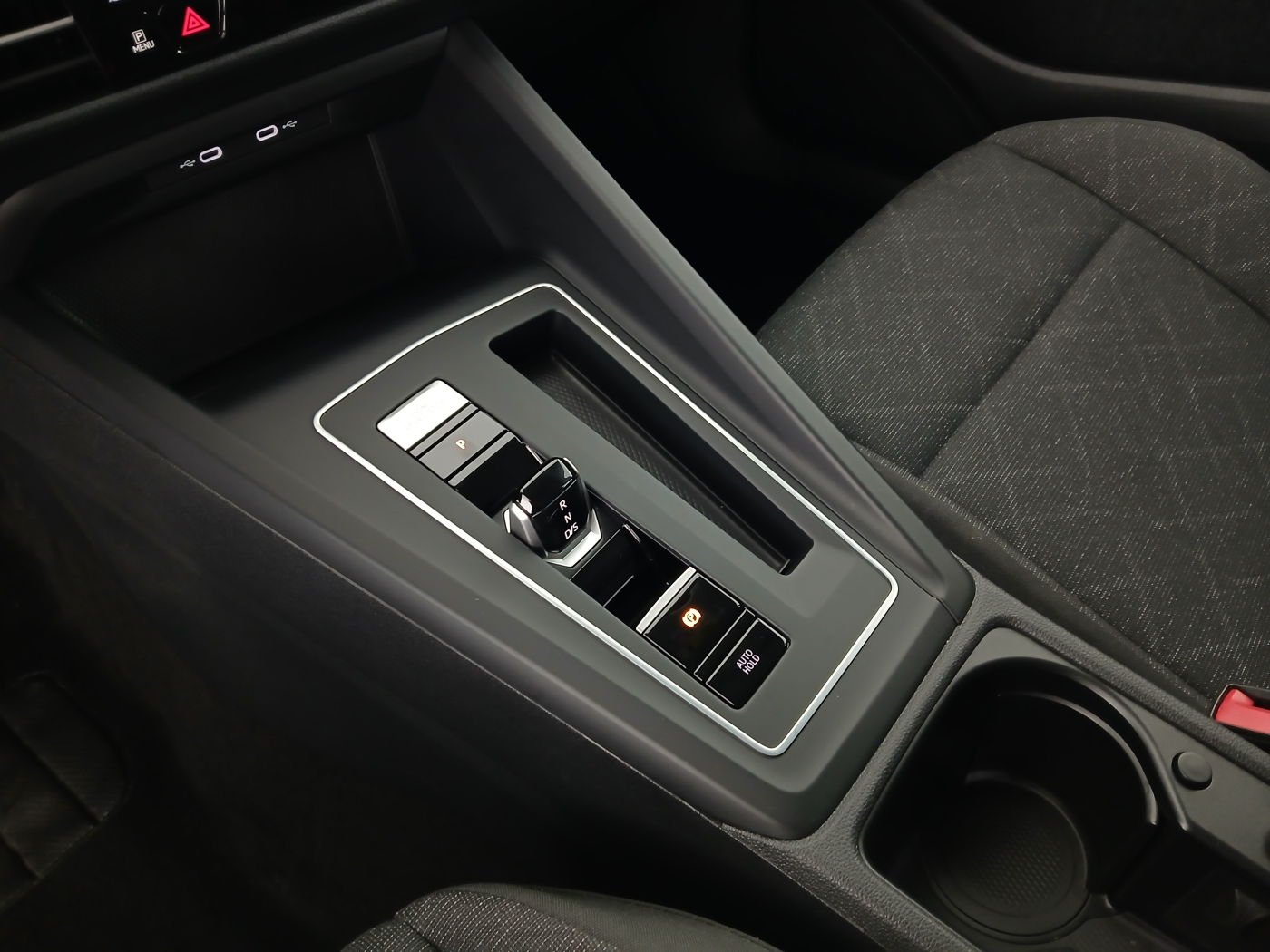 VW Golf VIII Variant 2.0 TDI Life | Bild 27 von 29