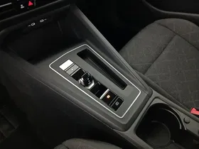 VW Golf VIII Variant 2.0 TDI Life | Thumbnail 27 von 29