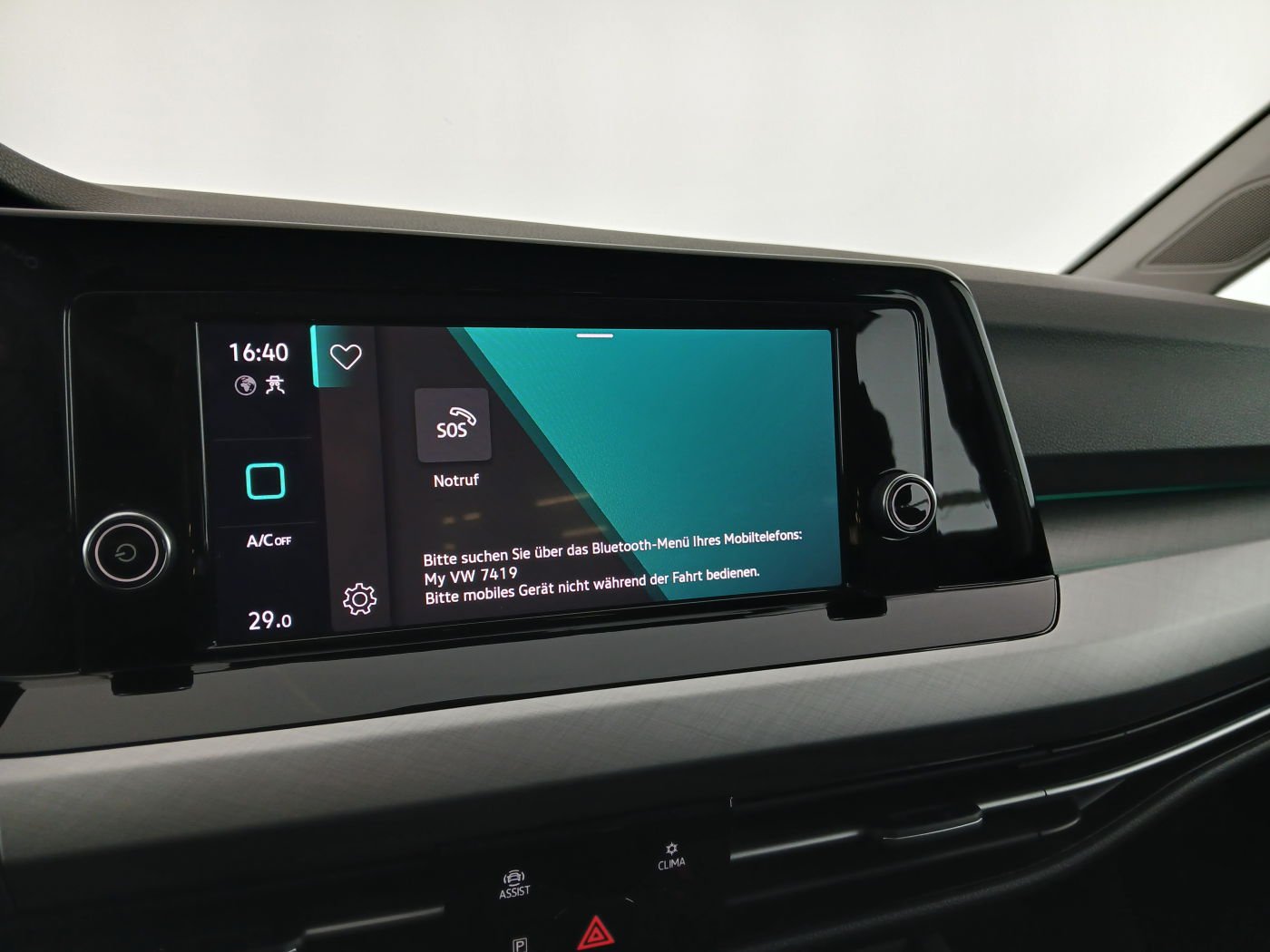 VW Golf VIII Variant 2.0 TDI Life | Bild 25 von 29