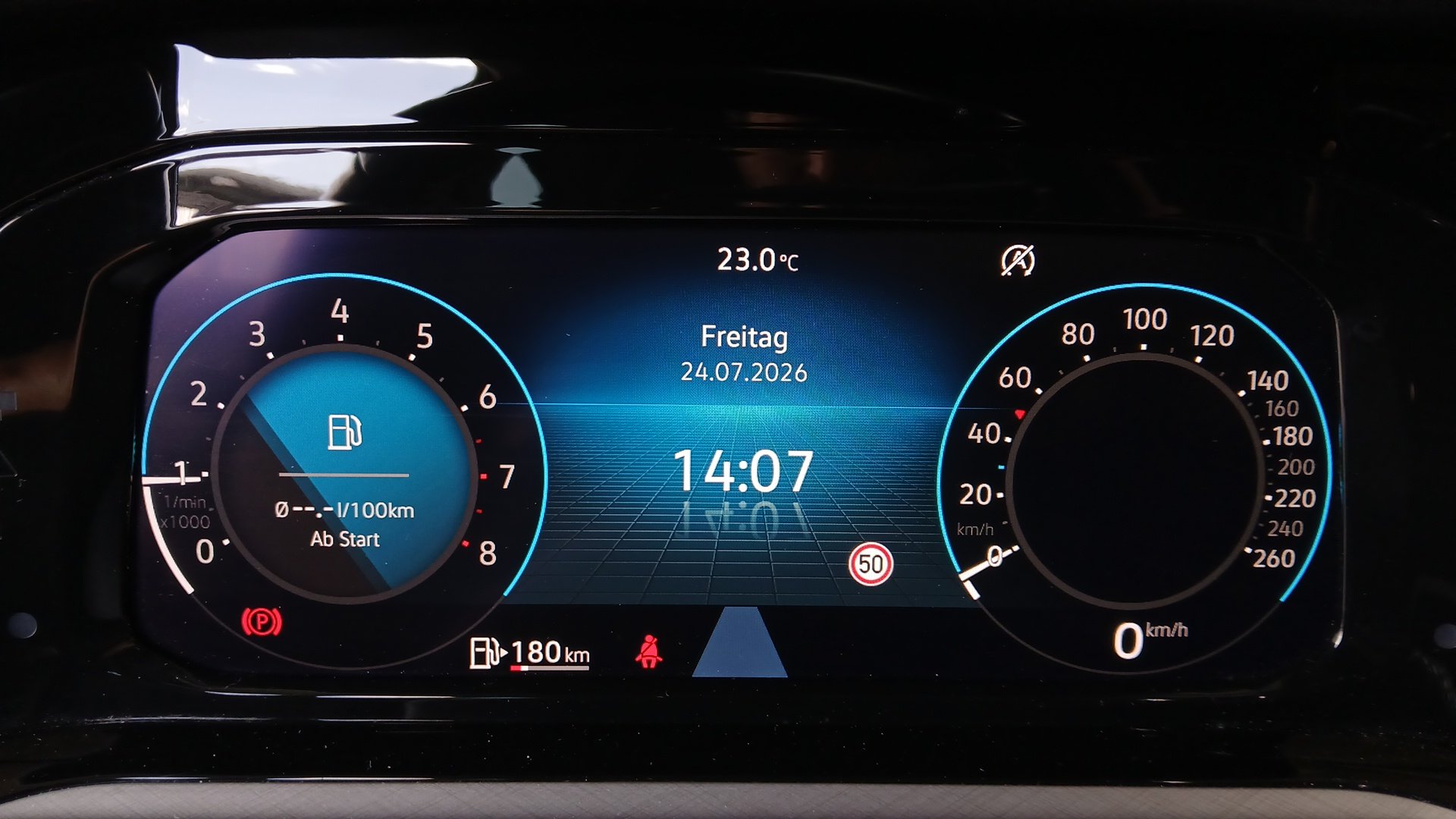VW Golf VIII 1.5 TSI Life | Bild 13 von 20
