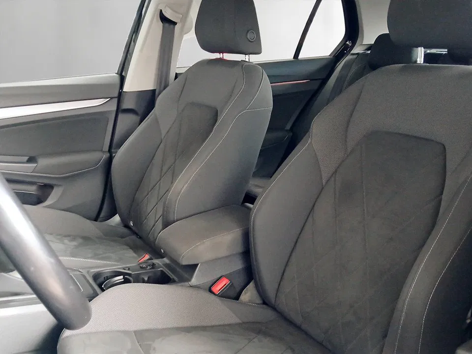 VW Golf VIII 1.5 TSI Life | Bild 9 von 20