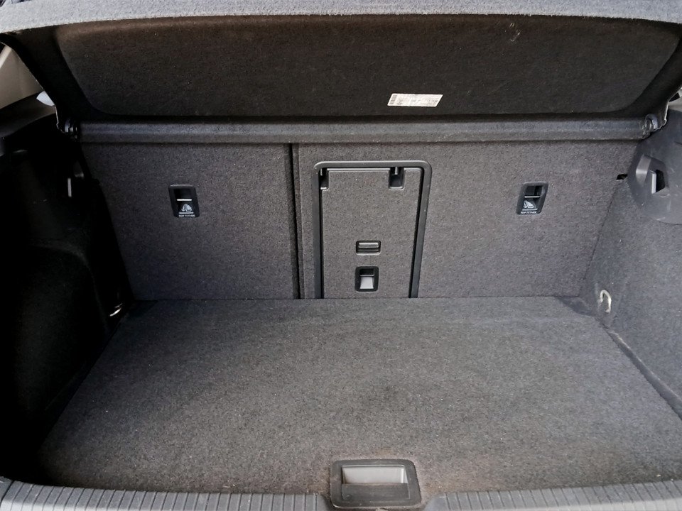 VW Golf VIII 1.5 TSI Life | Bild 19 von 20