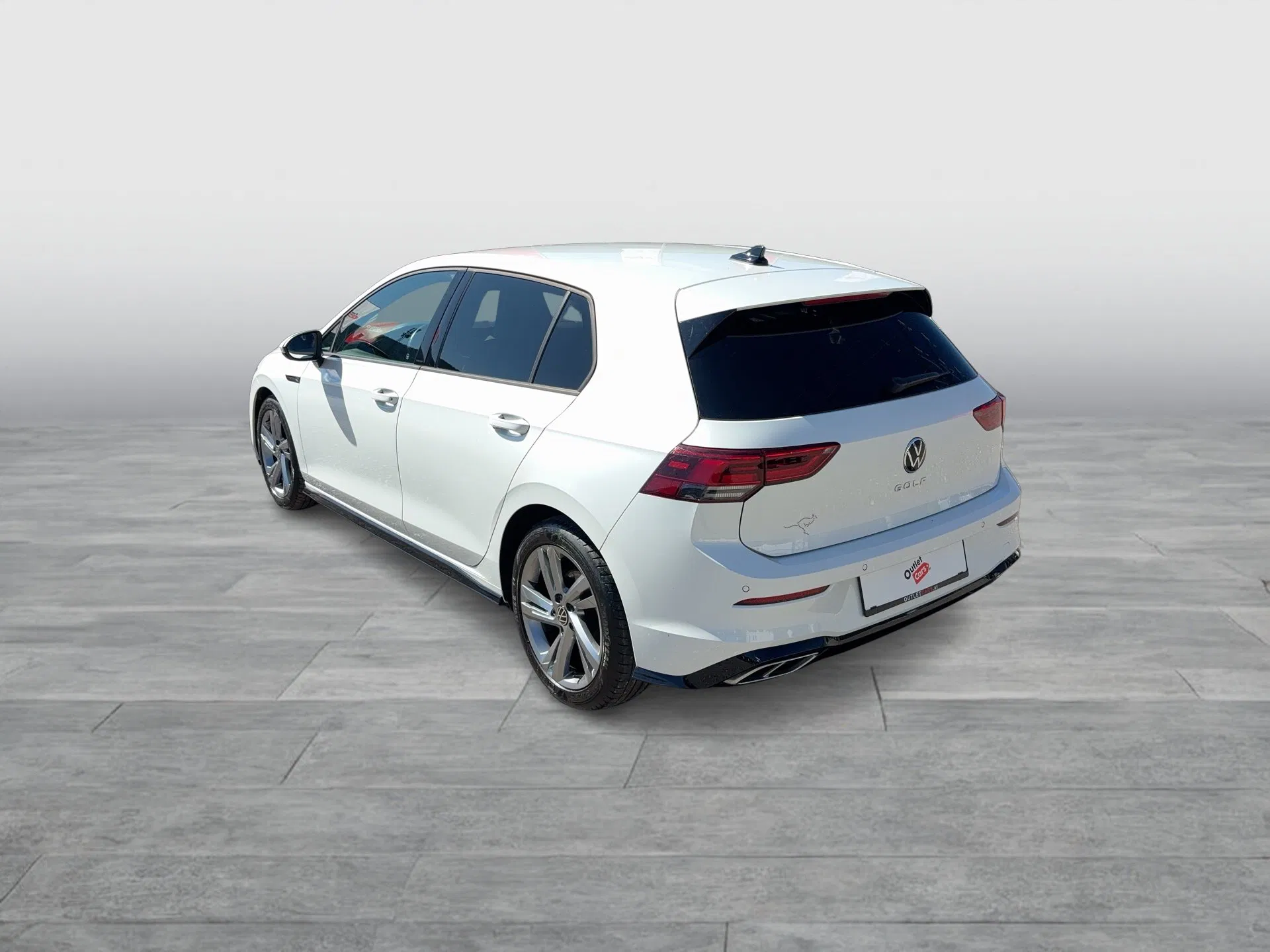 VW Golf VIII 1.5 TSI R-Line | Bild 4 von 23