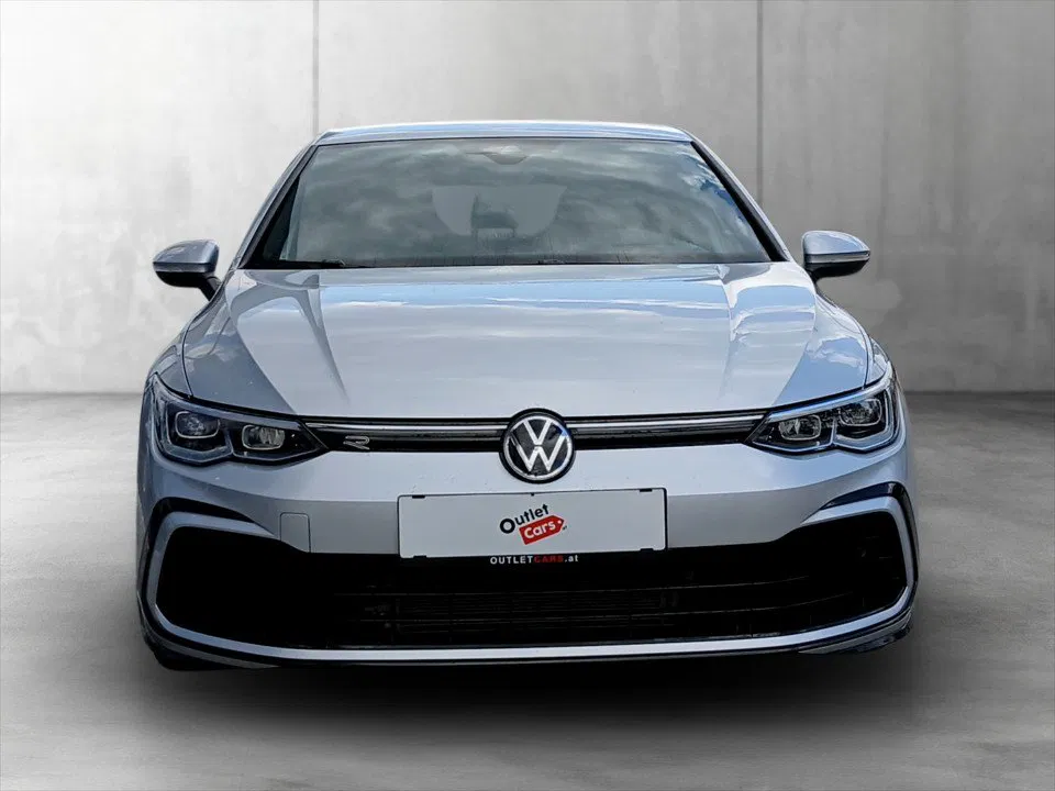 VW Golf VIII 1.5 eTSI R-Line DSG | Bild 3 von 19